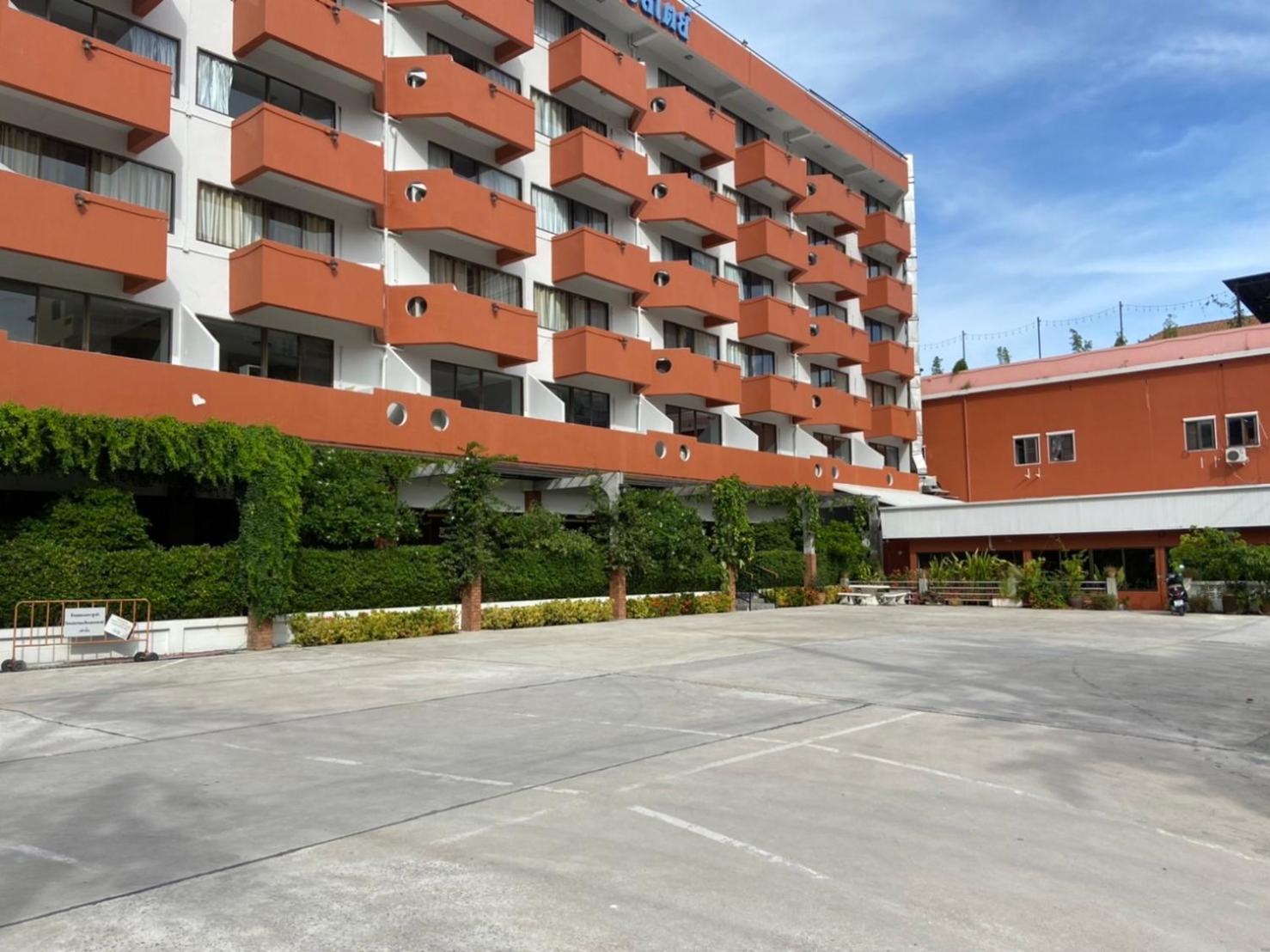 Jomtien Longstay Hotel - Sha Plus Certified Exterior photo