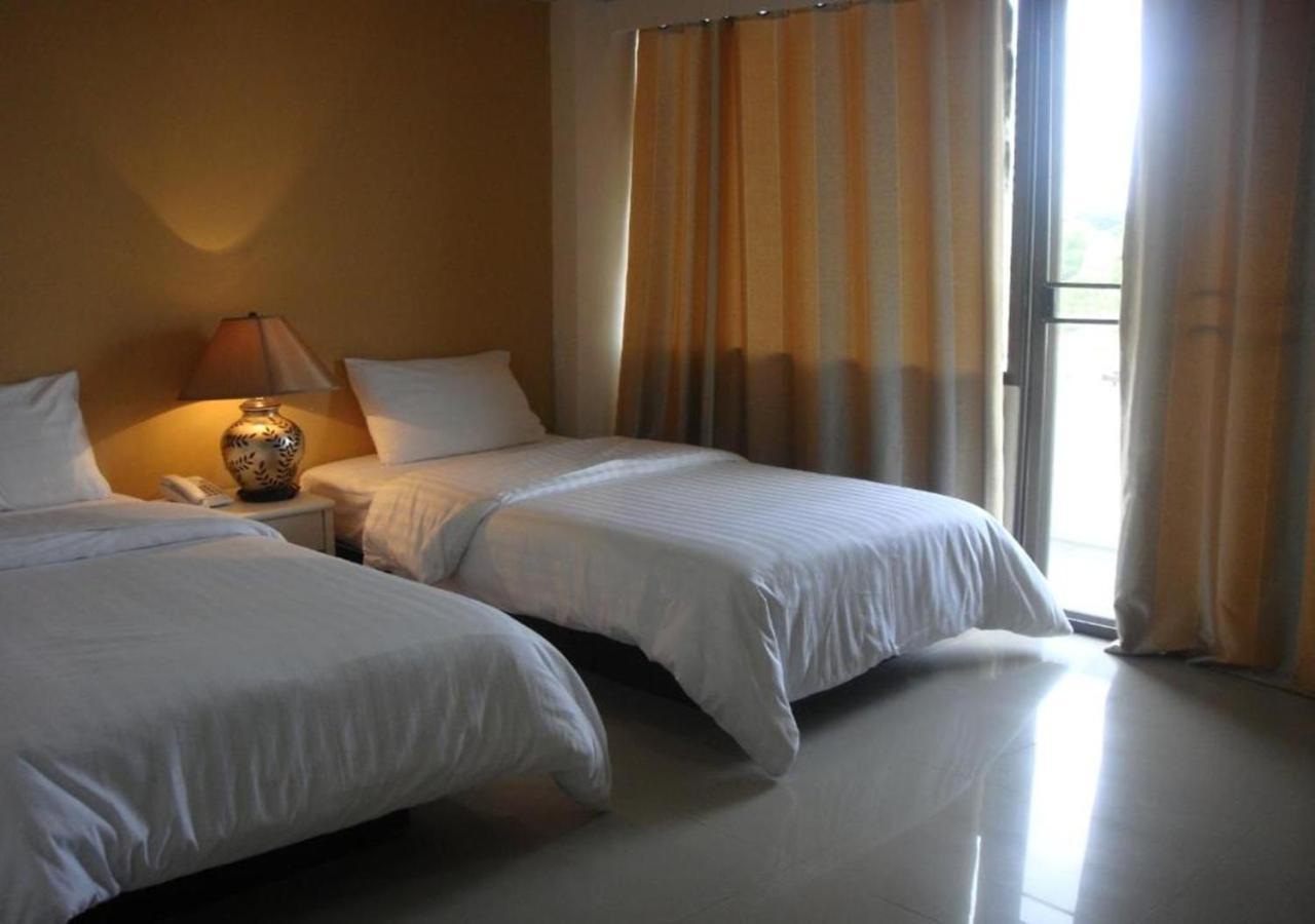 Jomtien Longstay Hotel - Sha Plus Certified Exterior photo